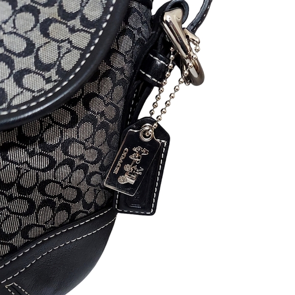 Coach Soho Signature Small C Hobo Gently Loved - Picture 5 of 12